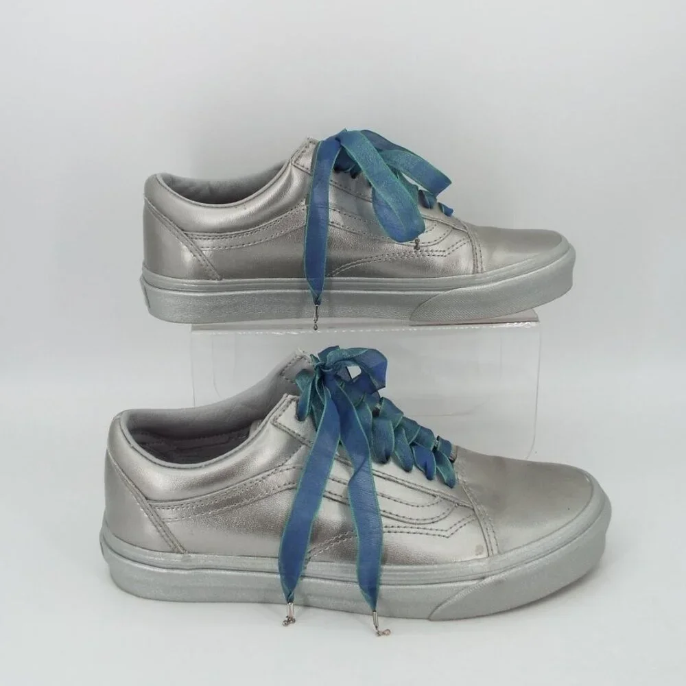 Vans Old Skool Metallic Silver Sneakers Fabric Laces Size 8.5 - Picture 3 of 11